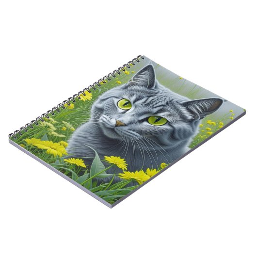 かわいいグレー猫とイエローアイアート ノートブック (左側)