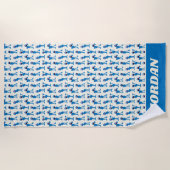 かわいいグローバーの柄 ビーチタオル (正面)