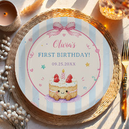 かわいいケーキの1歳の誕生日パーティー ペーパープレート