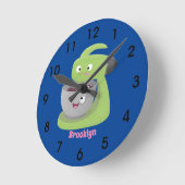 かわいいケーキミキサーの台所用品漫画 ラウンド壁時計 (傾斜)