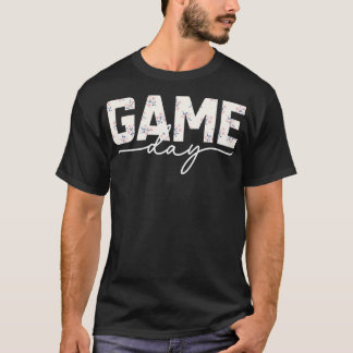 かわいいゲームデーの精神を感じる軽やかな花柄スポーツママ Tシャツ