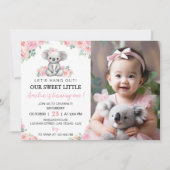 かわいいコアラピンクフローラ誕生日写真招待状 サンキューカード (正面)