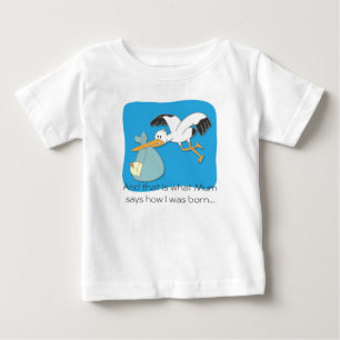 かわいいコウノトリが赤ちゃんを運ぶキャラクターTシャツ ベビーTシャツ