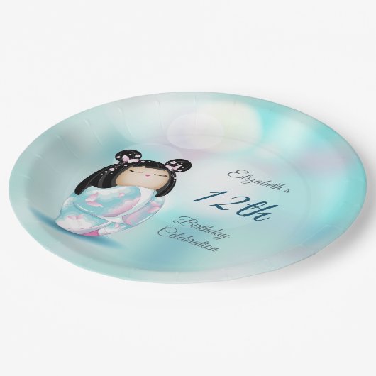 かわいいコケシ人形 |ガールズ誕生日 ペーパープレート (アングル)