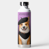 かわいいコーギーがベレー帽とバンダナを着用 ウォーターボトル (左面)