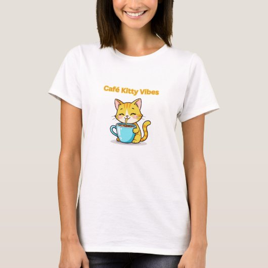 **かわいいコーヒー猫 – 愛らしい猫のコーヒータイム** Tシャツ (正面)