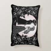 かわいいゴシックEmoキッズキスバレンタインデー アクセントクッション (裏面(縦))