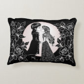 かわいいゴシックEmoキッズキスバレンタインデー アクセントクッション (裏面)