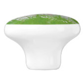 かわいいゴールデン・リトリーバーの小犬の芝生 セラミックノブ (側面)