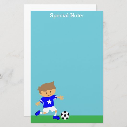 かわいいサッカーのスターの男の子、フットボールのテーマ 便箋 (正面/裏面)