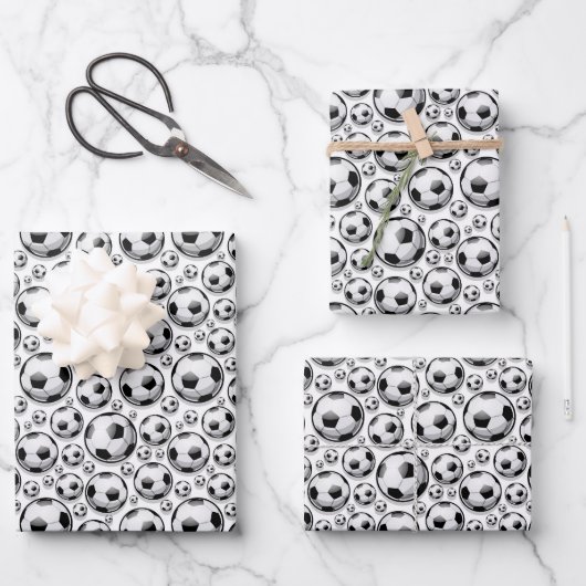 かわいいサッカーボールのスポーツパターン ラッピングペーパーシート (正面)