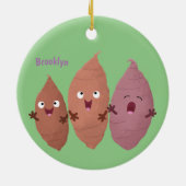 かわいいサツマイモの漫画野菜 セラミックオーナメント (裏面)