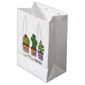 かわいいサボテンの家族 – 水彩画 ミディアムペーパーバッグ (正面アングル)