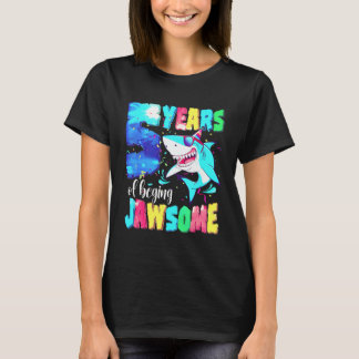 かわいいサメの誕生日5歳の男の子と女の子5歳の誕生日 Tシャツ