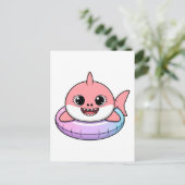 かわいいサメの赤ちゃんと浮き輪 | 子供 ポストカード (スタンド正面)