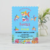 かわいいサメの魚の虹のカラフル誕生日パーティー 招待状 (スタンド正面)