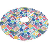 かわいいサメ種のクリスマス ブラッシュドポリエステルツリースカート (アングル)