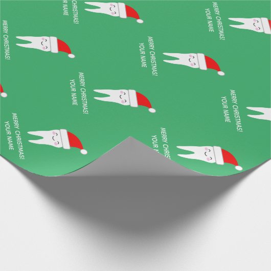 かわいいサンタトゥースの漫画クリスマス名前をカスタムする ラッピングペーパー (角)