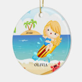 かわいいサーファーガールパーソナライズされたクリスマス セラミックオーナメント (左)