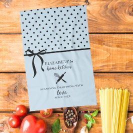 かわいいシックガーリーライトブルーとブラック水玉模様 キッチンタオル