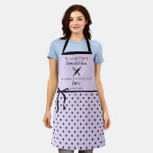 かわいいシックガーリーライト薄紫とブラック水玉模様 エプロン (着用した状態)