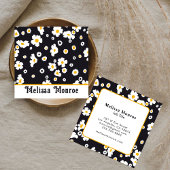 かわいいシンプルきれいな黄色と白の花黒 スクエア名刺