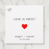 かわいいシンプル赤いハートモダン結婚の フェイバータグ (正面)