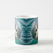 かわいいシールが頭を水から突き出す コーヒーマグカップ (中央)