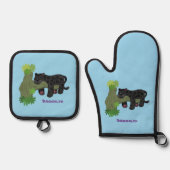 かわいいジャガー黒ヒョウ猫の漫画イラストレーション 鍋つかみ&鍋敷きセット (正面)