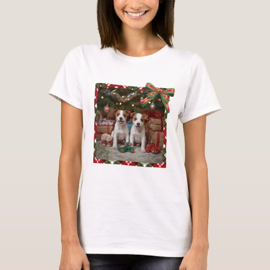 かわいいジャックラッセルテリアの子犬たちとクリスマス♡ Tシャツ (正面)