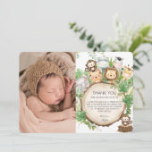 かわいいジャングル動物たちが緑の1歳の誕生日の写真 サンキューカード (スタンド正面)