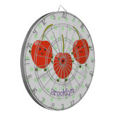 かわいいジャンプ赤さくらんぼ漫画イラストレーション ダーツボード (正面左)