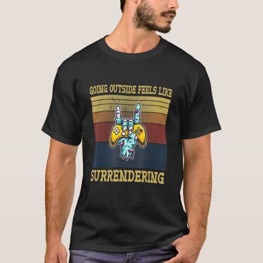 かわいいジョークを消すように外に出る Tシャツ (正面)