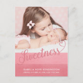 かわいいスウィートバレンタインタイポグラフィベビー誕生写真 案内ポストカード (正面)