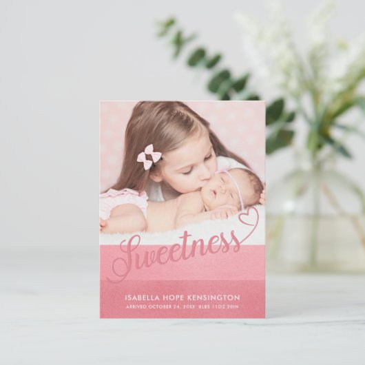 かわいいスウィートバレンタインタイポグラフィベビー誕生写真 案内ポストカード (スタンド正面)