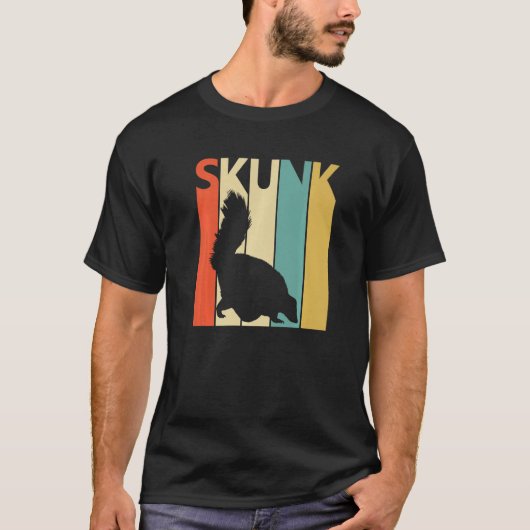 かわいいスカンク動物 Tシャツ (正面)
