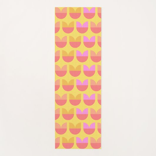 かわいいスカンジナビアのチューリップイエローオレンジのフローラ形 ヨガマット (正面)