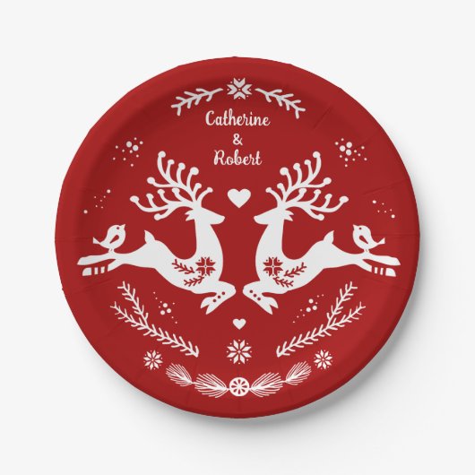 かわいいスカンジナビアの赤と白のクリスマスツリーの鹿 ペーパープレート (正面)