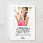 かわいいスクリプト卒業式2枚の写真感謝カード 招待状 (裏面)