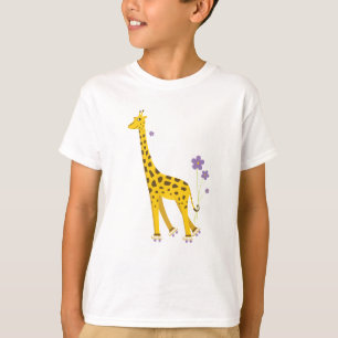 かわいいスケートで滑るのキリンの子供 Tシャツ