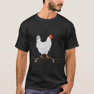 かわいいスケートボードに乗るニワトリ 滑稽なスケボーニワトリ Tシャツ