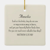 かわいいスズメの鳥の写真バイブル聖句タンシンプルタン セラミックオーナメント (裏面)