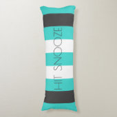 かわいいストライプのグレーと青の文字 ボディピロー (正面縦)