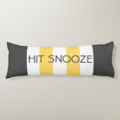 かわいいストライプのグレーと黄色と文字 ボディピロー (正面)