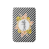 かわいいストライプフローラモノグラム バスマット (正面縦)