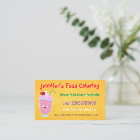 かわいいストロベリーアイスクリームのサンデー漫画のケータリング 名刺 (スタンド正面)