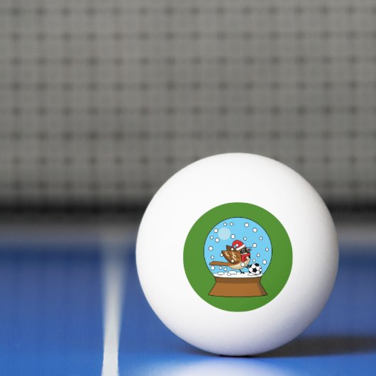 かわいいスパロウのサッカー遊姿のスノーグローブ 卓球ボール (ネット)