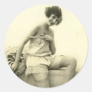 かわいいセクシーなフラッパーガールの1920年代の写真 ラウンドシール
