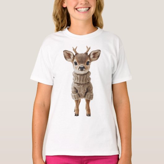 かわいいセーターを着た子鹿の子供服 Tシャツ (正面)