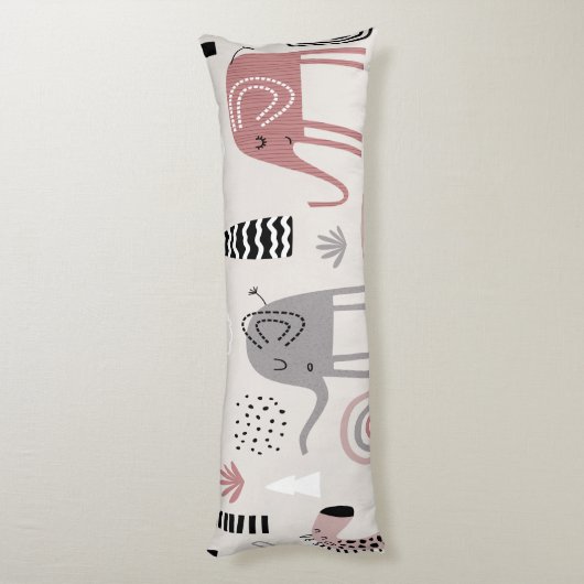 かわいいゾウとキリンの巨人の模様 ボディピロー (裏面 (縦))